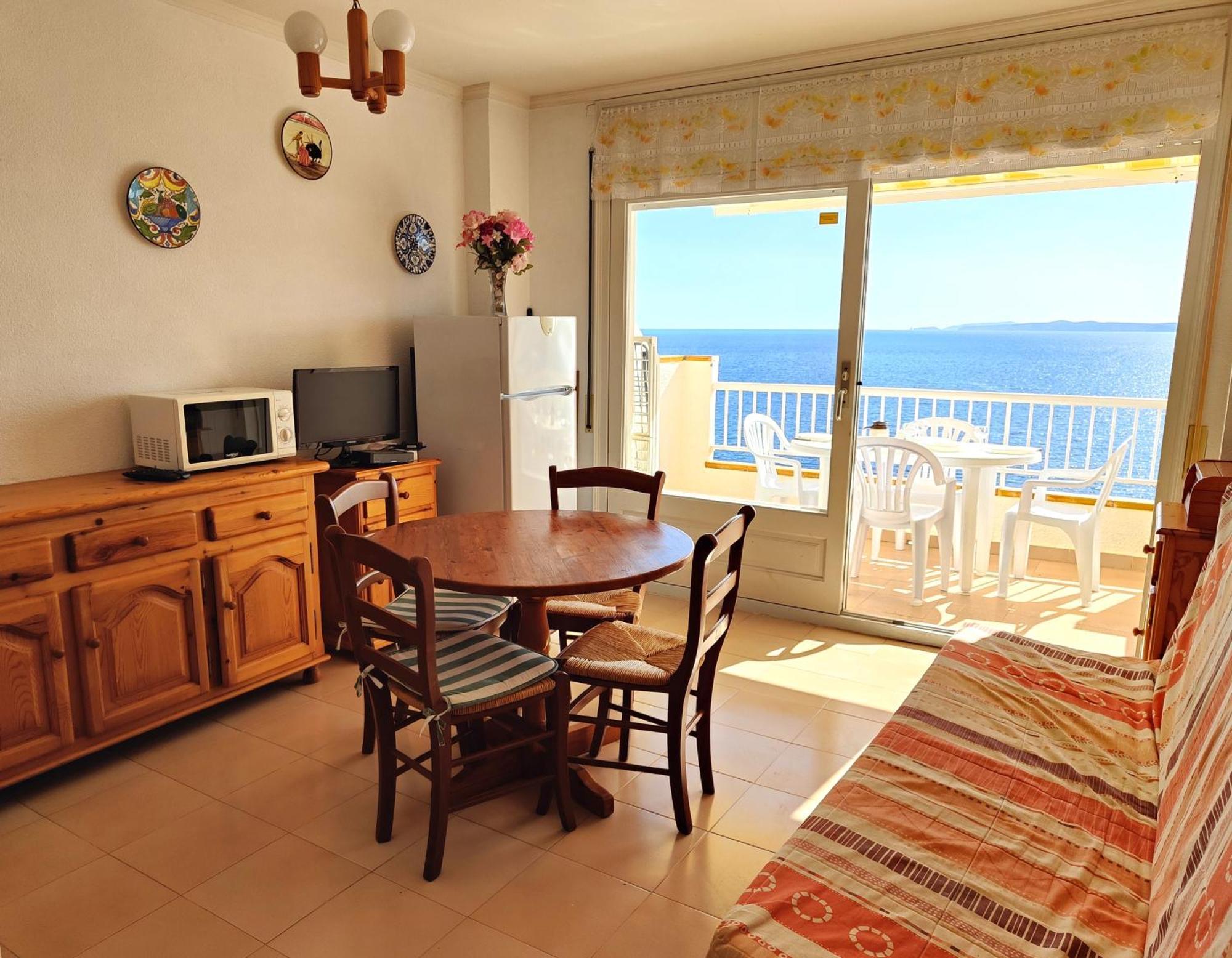 Global Immo 2071 Mediterraneo A 2-6 Apartman Roses Kültér fotó