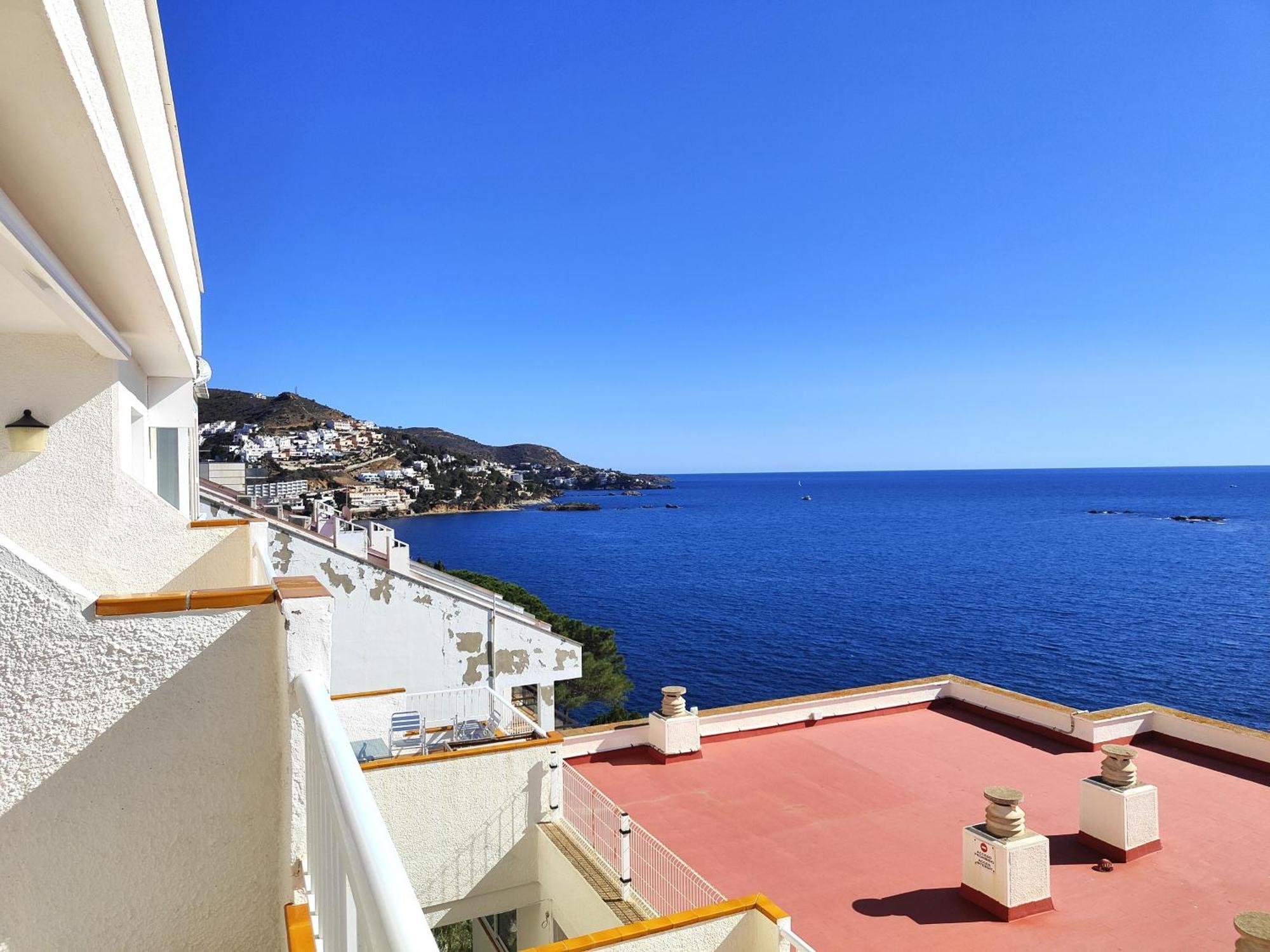 Global Immo 2071 Mediterraneo A 2-6 Apartman Roses Kültér fotó